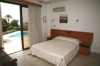Platzia Beach Villas Lempa Buitenkant foto